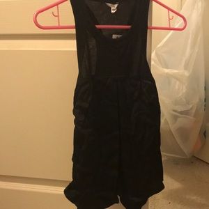 Casual black tank top